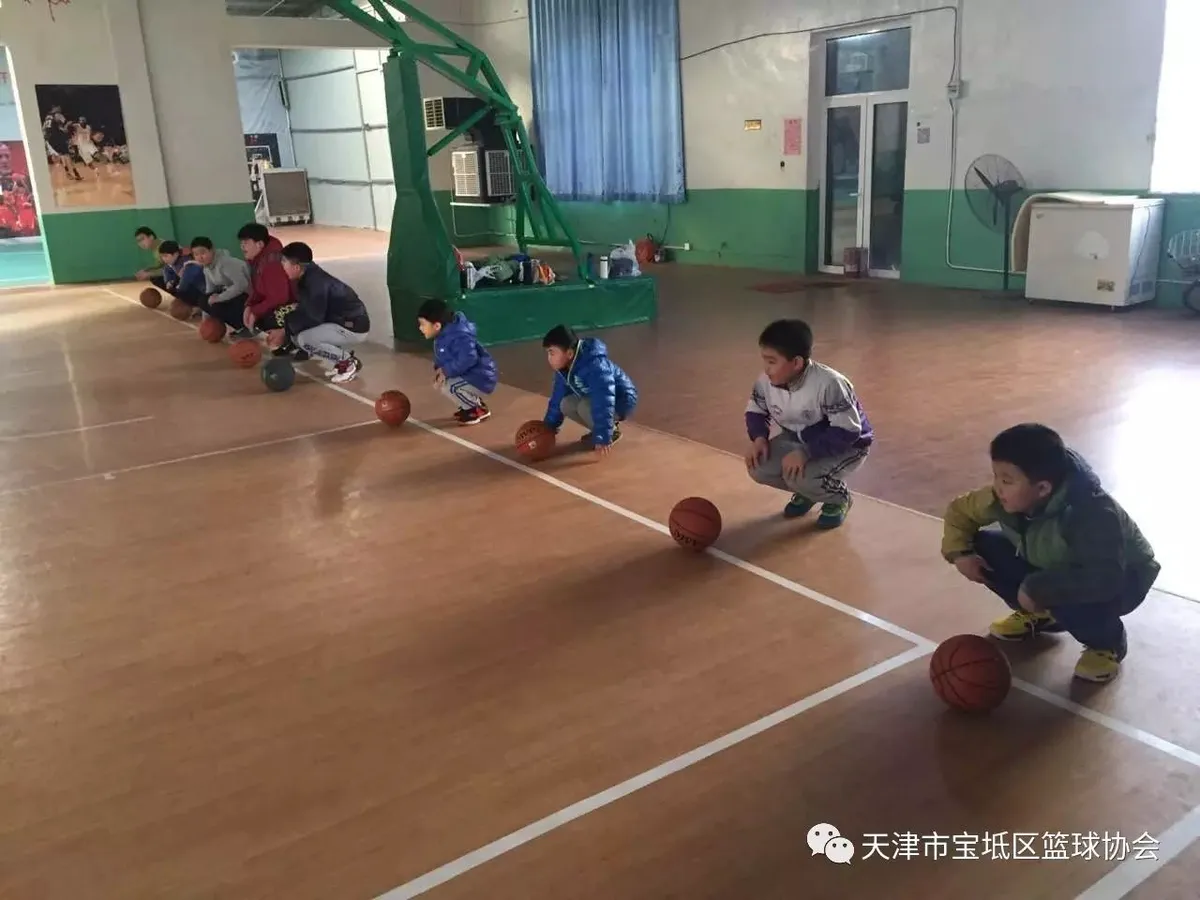信息化设备如何提高篮球训练中的反馈速度_0