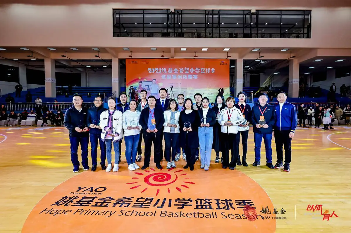 如何通过力量训练改善篮球运动员的速度和敏捷性?_1