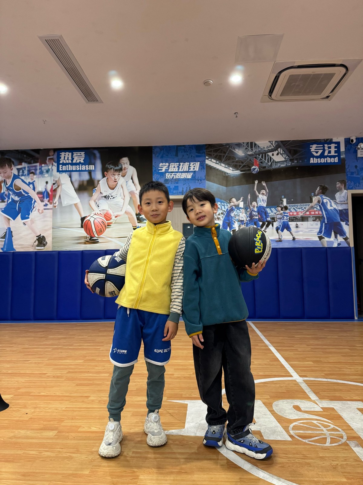 中学生前锋如何平衡学业和篮球训练
